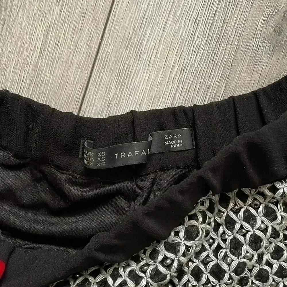 Zara Bead Shorts - Picture 3 of 7
